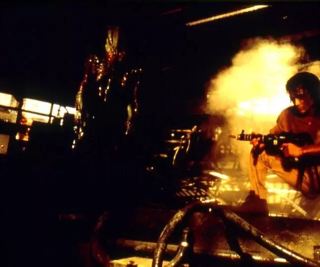 Генозавр 1996 скачать через торрент бесплатно Генозавр 1996 скачать через торрент бесплатно