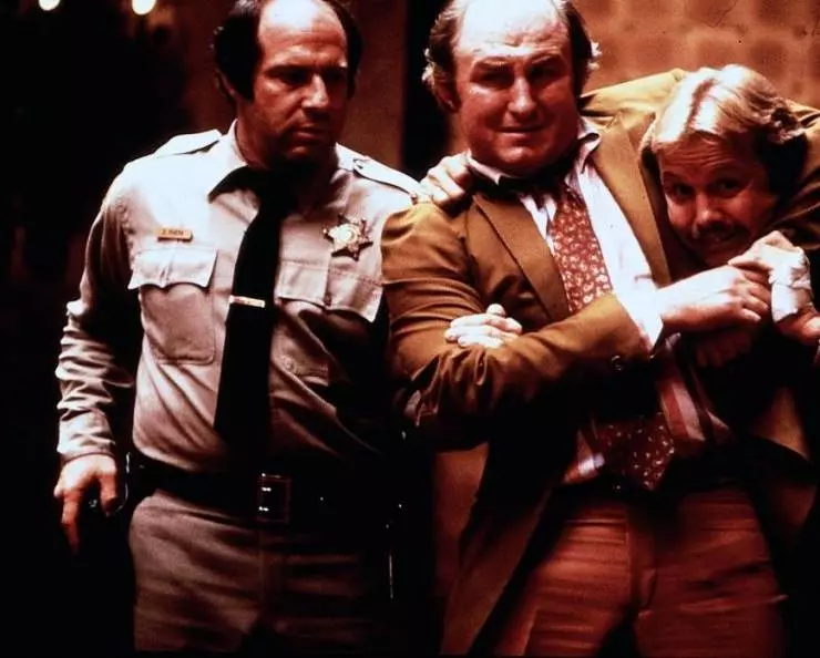 В поисках выхода 1982 скачать торрентом В поисках выхода 1982 скачать торрентом