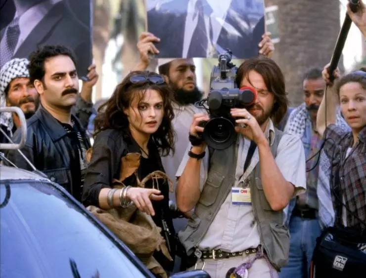 Из Багдада в прямом эфире 2002 скачать с торрента Из Багдада в прямом эфире 2002 скачать с торрента