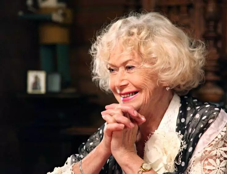 Цветы от Лизы 2010 скачать торрентом Цветы от Лизы 2010 скачать торрентом