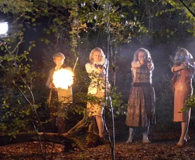 Пригород в огне 2006 скачать через торрент бесплатно Пригород в огне 2006 скачать через торрент бесплатно