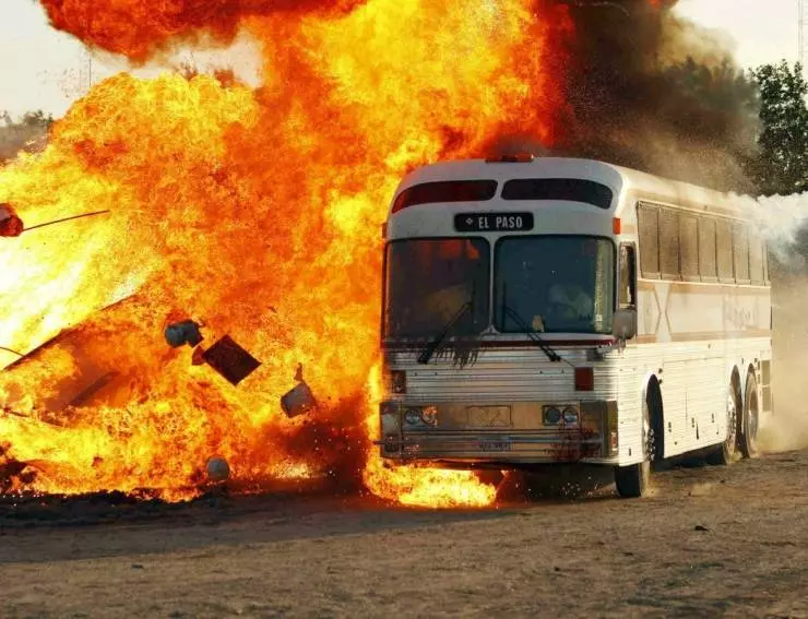 Скорость: У последней черты 2008 скачать торрентом Скорость: У последней черты 2008 скачать торрентом