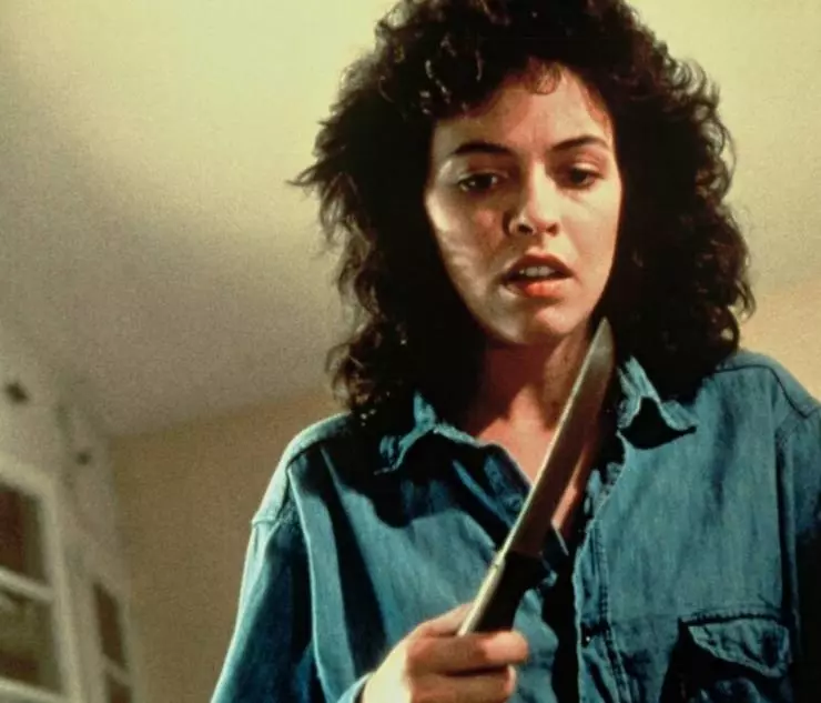 Страшный покойник 1987 скачать с торрента Страшный покойник 1987 скачать с торрента