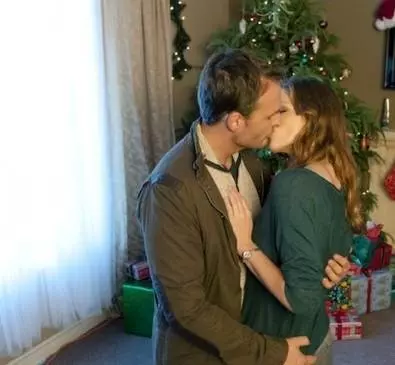 Омела над Манхэттеном 2011 скачать с торрента Омела над Манхэттеном 2011 скачать с торрента