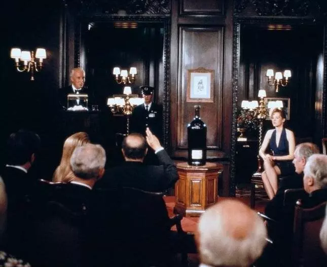 Год кометы 1992 скачать через торрент бесплатно Год кометы 1992 скачать через торрент бесплатно