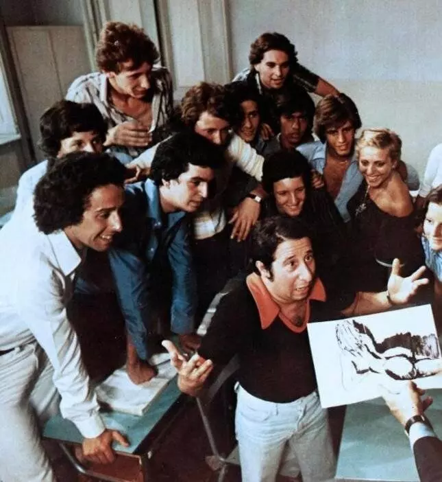 Лицеистка 1975 скачать торрентом Лицеистка 1975 скачать торрентом