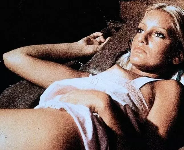 Лицеистка на море с папиной подругой 1980 скачать торрентом Лицеистка на море с папиной подругой 1980 скачать торрентом