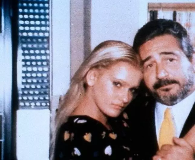 Лицеистка на море с папиной подругой 1980 скачать с торрента Лицеистка на море с папиной подругой 1980 скачать с торрента