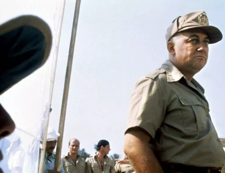 Безумец на войне 1985 скачать через торрент бесплатно Безумец на войне 1985 скачать через торрент бесплатно