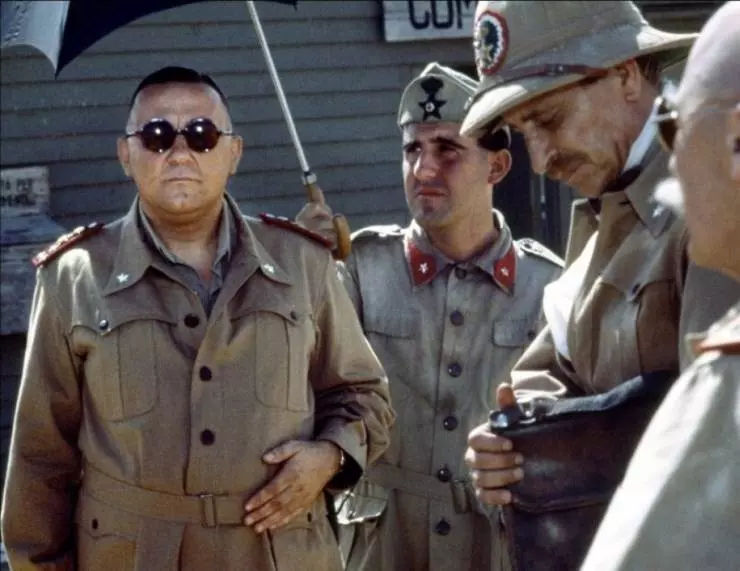 Безумец на войне 1985 скачать с торрента Безумец на войне 1985 скачать с торрента