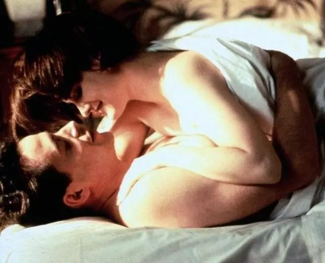 Миссис Паркер и порочный круг 1994 скачать через торрент бесплатно Миссис Паркер и порочный круг 1994 скачать через торрент бесплатно