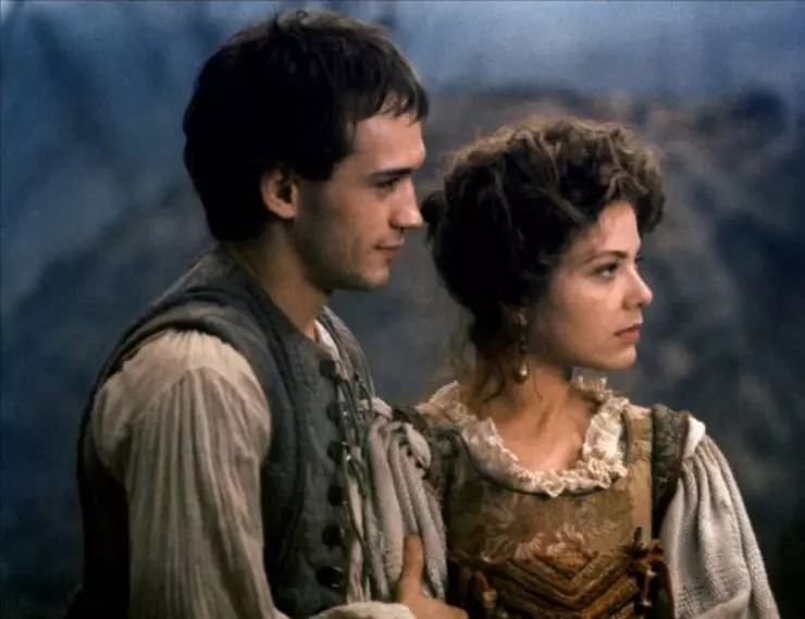 Путешествие капитана Фракасса 1990 скачать через торрент бесплатно Путешествие капитана Фракасса 1990 скачать через торрент бесплатно