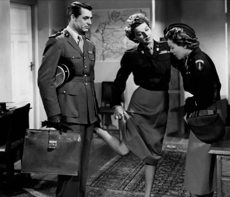 Солдат в юбке 1949 скачать торрентом Солдат в юбке 1949 скачать торрентом