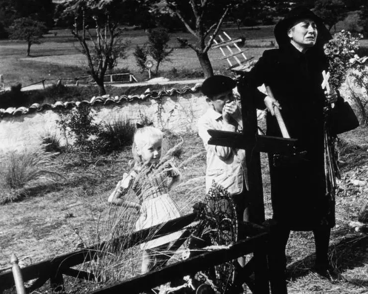 Запрещённые игры 1952 скачать через торрент бесплатно Запрещённые игры 1952 скачать через торрент бесплатно