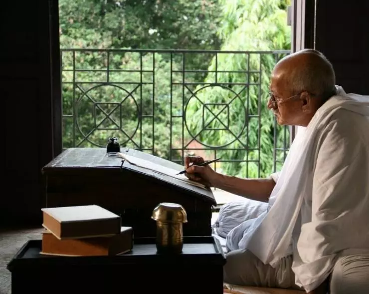 Дорогой друг Гитлер 2011 скачать торрентом Дорогой друг Гитлер 2011 скачать торрентом