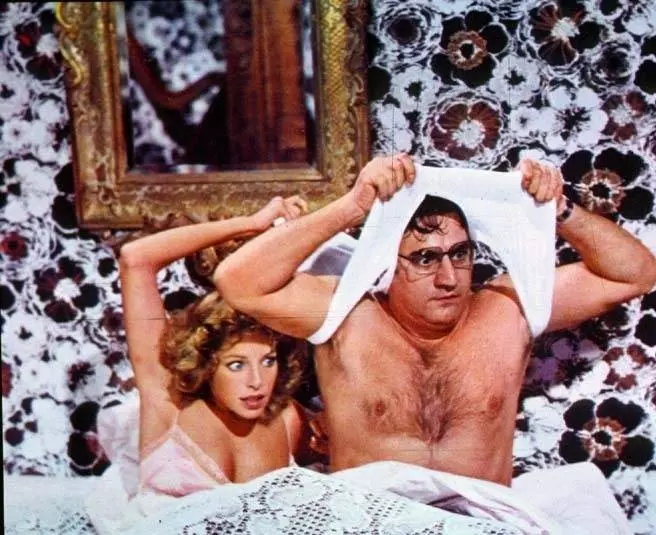 Сорок градусов под простыней 1976 скачать через торрент бесплатно Сорок градусов под простыней 1976 скачать через торрент бесплатно