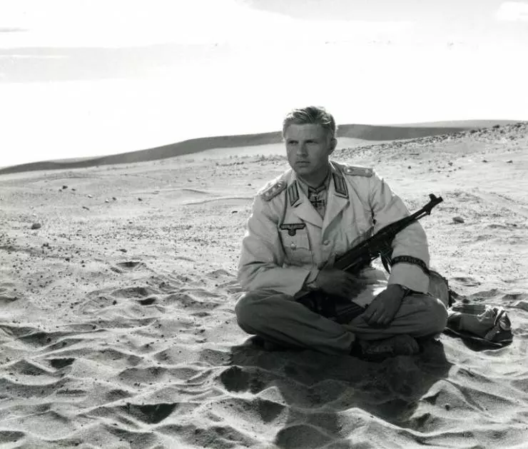 Такси до Тобрука 1961 скачать через торрент бесплатно Такси до Тобрука 1961 скачать через торрент бесплатно