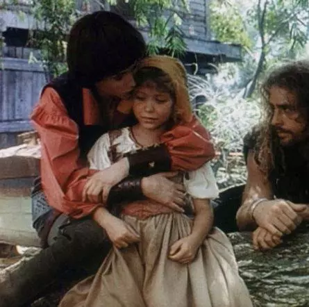 Фантагиро, или Пещера золотой розы 5 1996 скачать с торрента Фантагиро, или Пещера золотой розы 5 1996 скачать с торрента