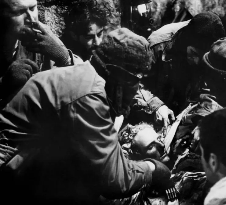 Примкнуть штыки! 1951 скачать с торрента Примкнуть штыки! 1951 скачать с торрента