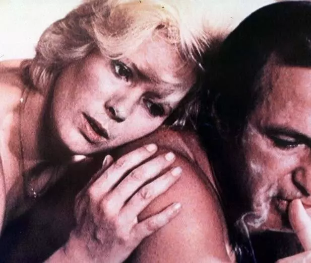 Девушка из Триеста 1982 скачать с торрента Девушка из Триеста 1982 скачать с торрента