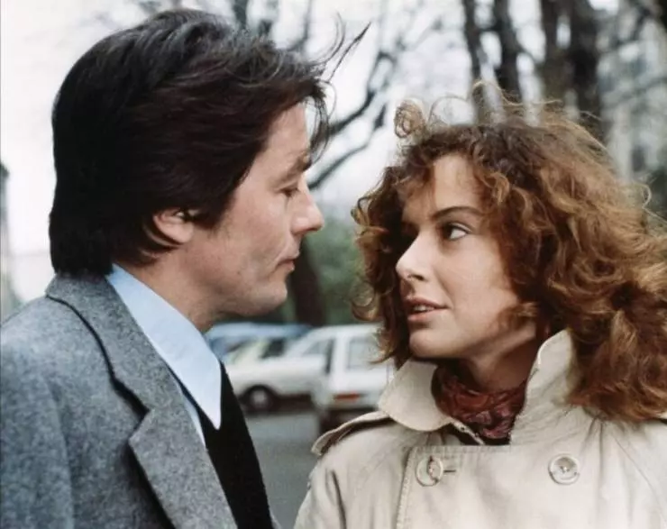 Спешащий человек 1977 скачать с торрента Спешащий человек 1977 скачать с торрента