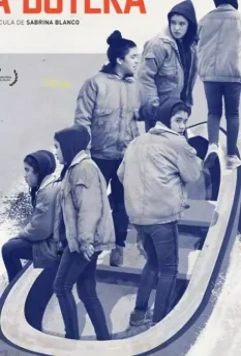 Лодочница / La botera 2019 скачать через торрент в хорошем качестве