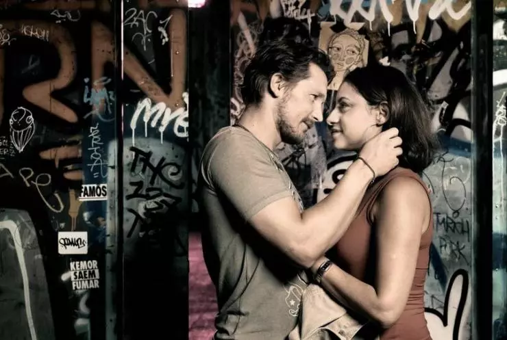 Всего лишь женщина 2019 скачать с торрента Всего лишь женщина 2019 скачать с торрента