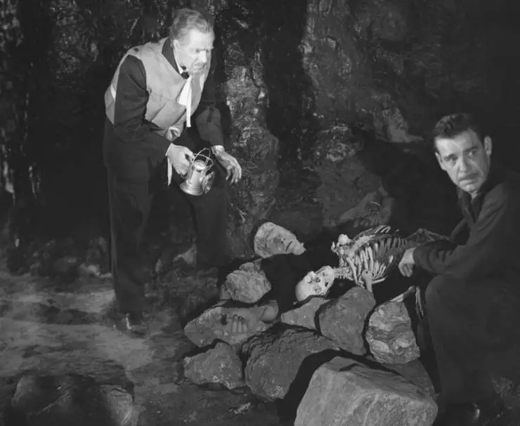 Дом Дракулы 1945 скачать с торрента Дом Дракулы 1945 скачать с торрента