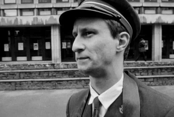 Человек кусает собаку 1992 скачать через торрент бесплатно Человек кусает собаку 1992 скачать через торрент бесплатно