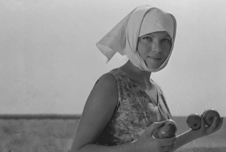 Осенние свадьбы 1967 скачать с торрента Осенние свадьбы 1967 скачать с торрента