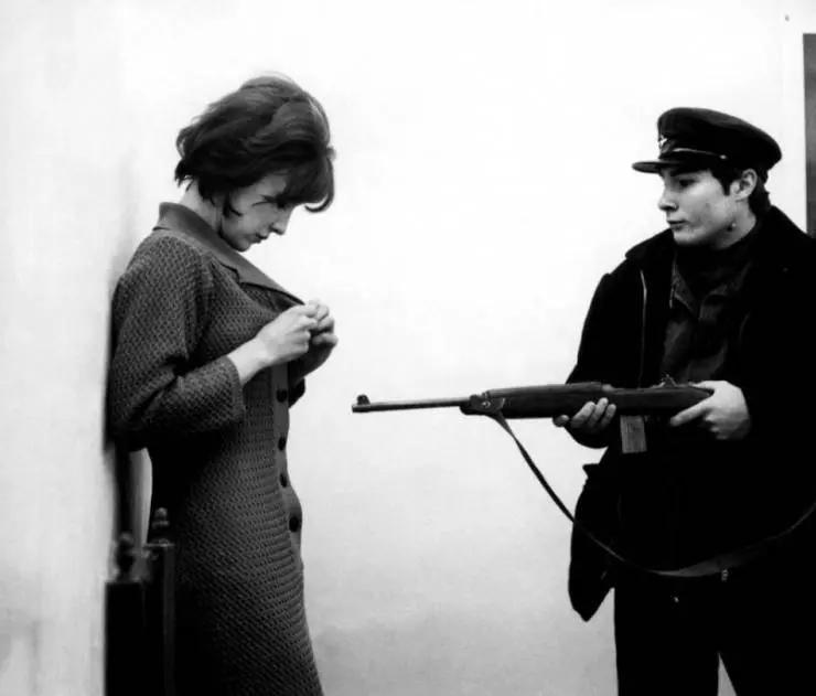 Карабинеры 1963 скачать торрентом Карабинеры 1963 скачать торрентом