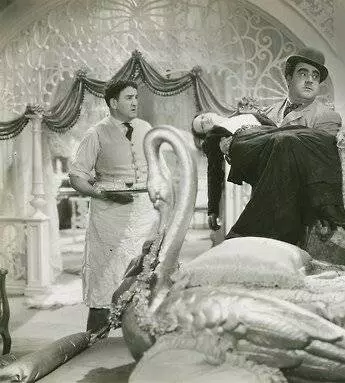 Она обошлась с ним нечестно 1933 скачать торрентом Она обошлась с ним нечестно 1933 скачать торрентом