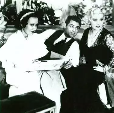 Она обошлась с ним нечестно 1933 скачать через торрент бесплатно Она обошлась с ним нечестно 1933 скачать через торрент бесплатно