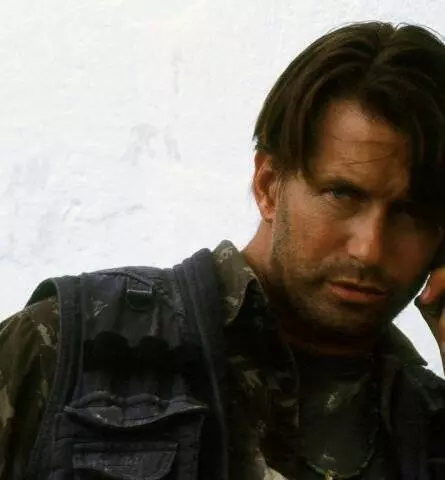 Человек-змея 2005 скачать с торрента Человек-змея 2005 скачать с торрента