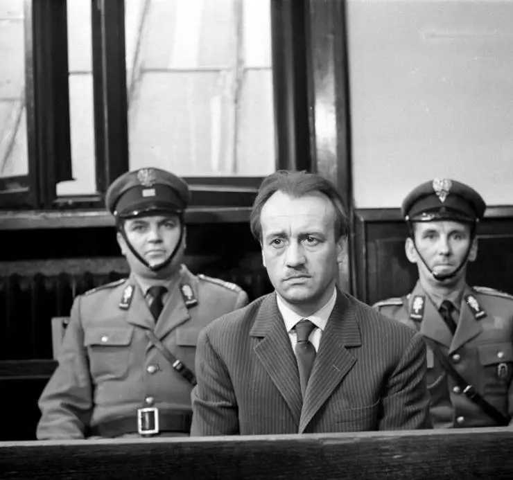 Гангстеры и филантропы 1962 скачать через торрент бесплатно Гангстеры и филантропы 1962 скачать через торрент бесплатно