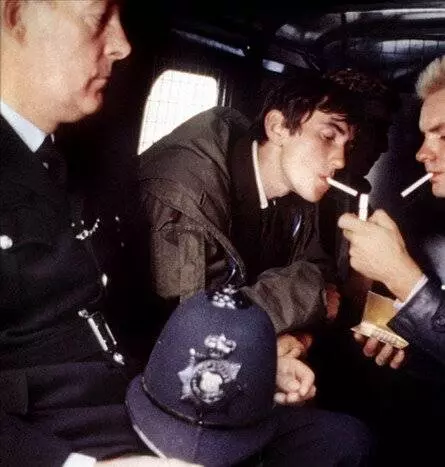 Квадрофения 1979 скачать через торрент бесплатно Квадрофения 1979 скачать через торрент бесплатно