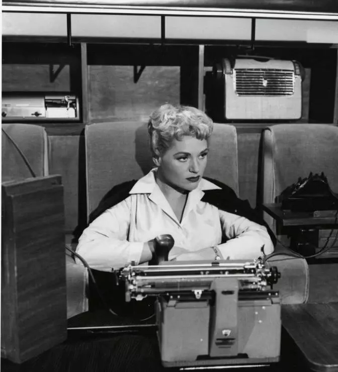 Фи 1954 скачать через торрент бесплатно Фи 1954 скачать через торрент бесплатно