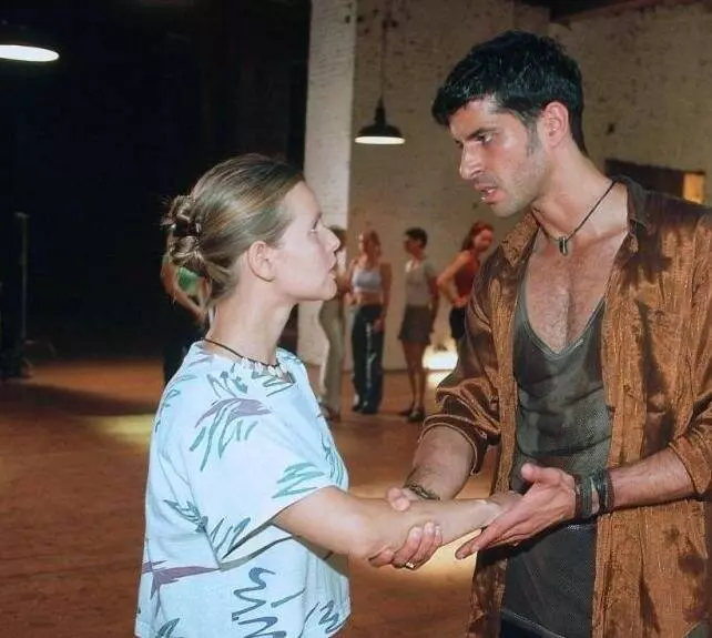 Королева сальсы 2001 скачать с торрента Королева сальсы 2001 скачать с торрента