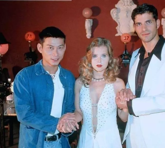 Королева сальсы 2001 скачать через торрент бесплатно Королева сальсы 2001 скачать через торрент бесплатно