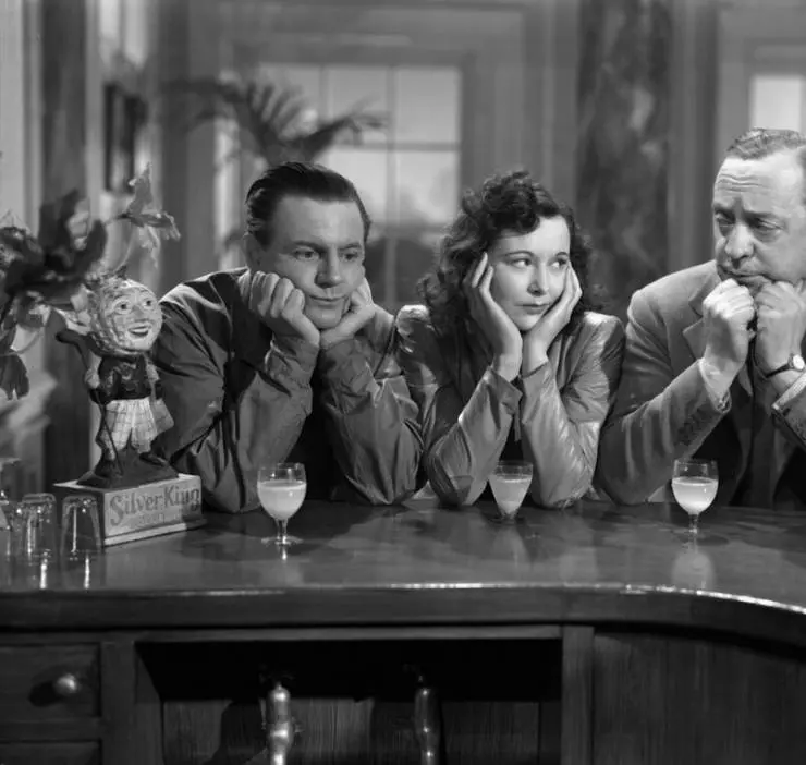 Глубокой ночью 1945 скачать торрентом Глубокой ночью 1945 скачать торрентом