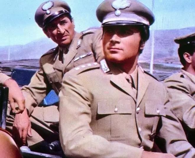 Сова появляется днем 1967 скачать с торрента Сова появляется днем 1967 скачать с торрента