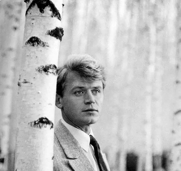 Пой песню, поэт... 1971 скачать через торрент бесплатно Пой песню, поэт... 1971 скачать через торрент бесплатно