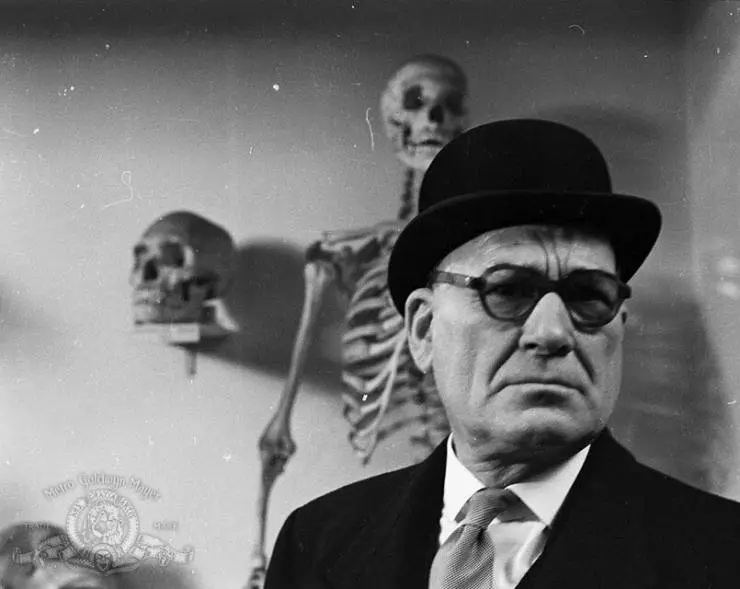 Белый автобус 1967 скачать торрентом Белый автобус 1967 скачать торрентом