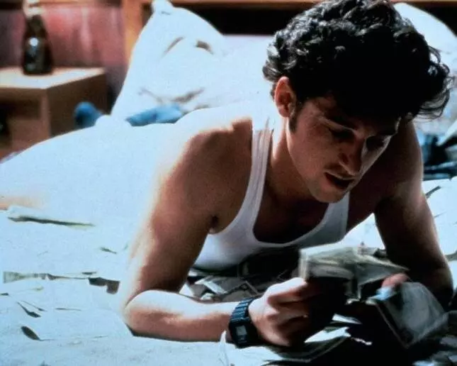 Грабитель банков 1993 скачать через торрент бесплатно Грабитель банков 1993 скачать через торрент бесплатно