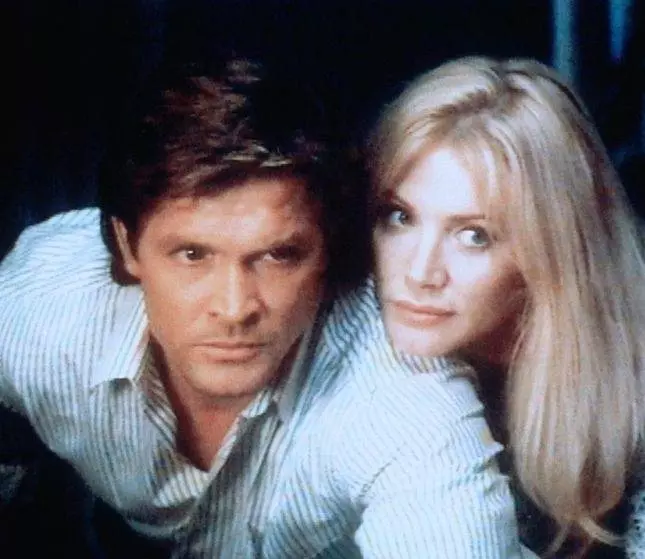 Падшая женщина 1993 скачать торрентом Падшая женщина 1993 скачать торрентом