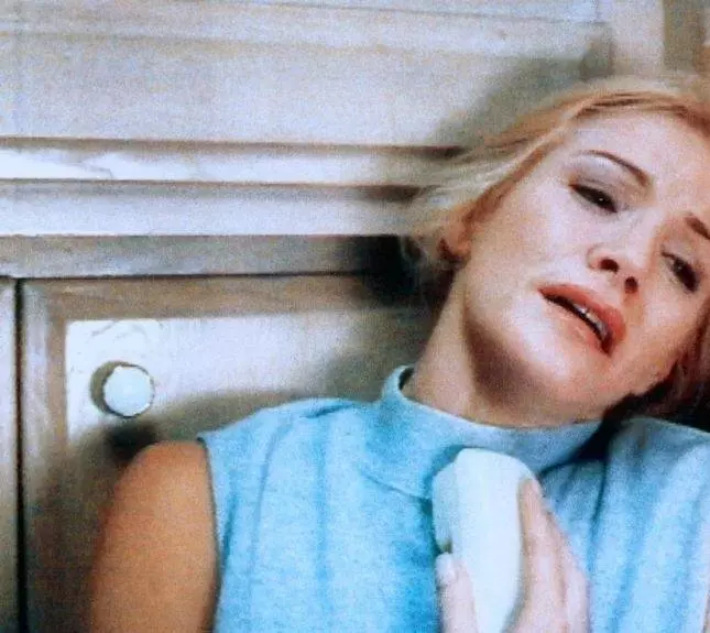 Падшая женщина 1993 скачать с торрента Падшая женщина 1993 скачать с торрента