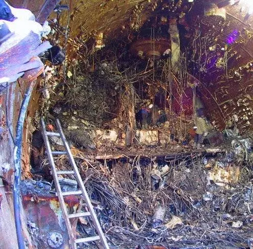 Курск: Субмарина в мутной воде 2004 скачать с торрента Курск: Субмарина в мутной воде 2004 скачать с торрента