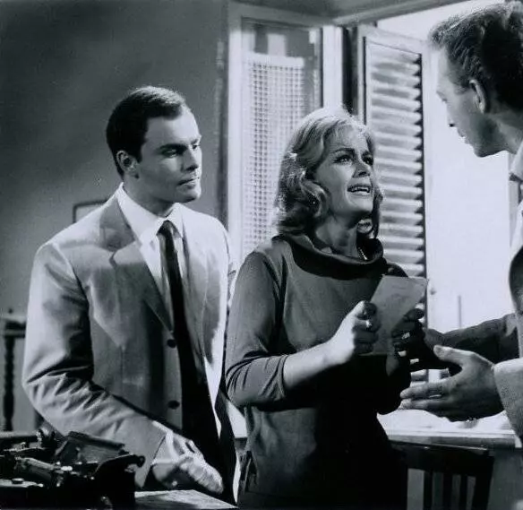 Девушка, которая слишком много знала 1963 скачать через торрент бесплатно Девушка, которая слишком много знала 1963 скачать через торрент бесплатно