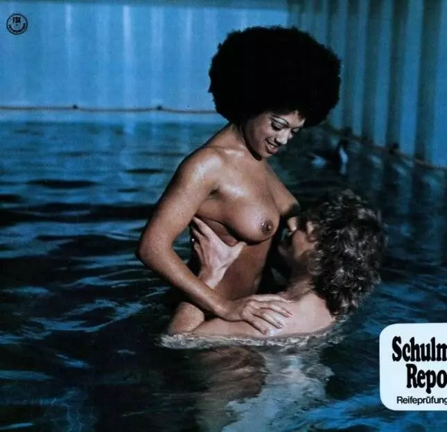 Доклад о школьницах 9: Жизненный экзамен перед выпускными 1975 скачать с торрента Доклад о школьницах 9: Жизненный экзамен перед выпускными 1975 скачать с торрента