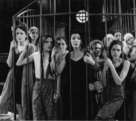 Ад посреди города 1959 скачать торрентом Ад посреди города 1959 скачать торрентом